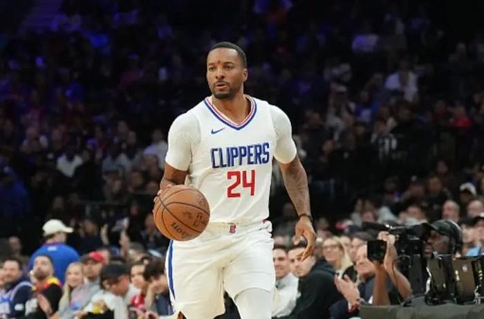 爱游戏体育平台-Ning迎来三赛季高光表现，独行侠球迷沸腾！-爱游戏体育平台